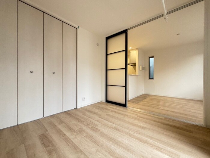 物件内観写真11　(居室)