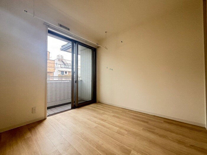 物件内観写真11　(居室)