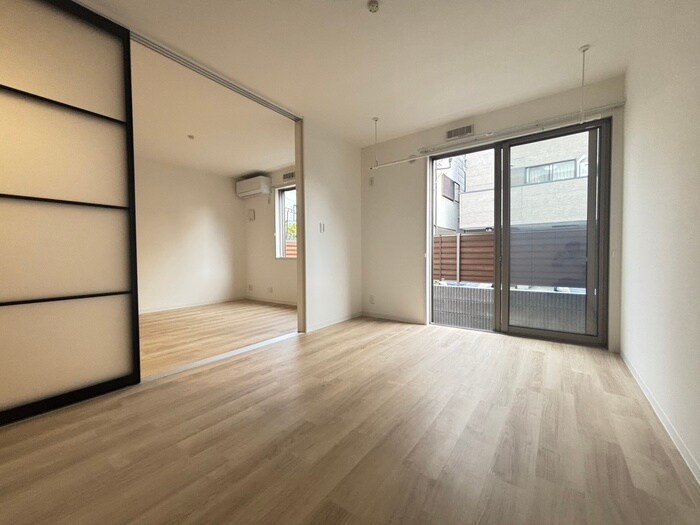 物件内観写真12　(居室)