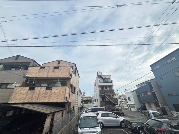 物件内観写真14　(室内からの展望)