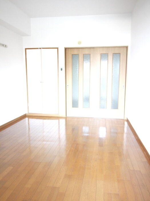 物件内観写真15　(居室)