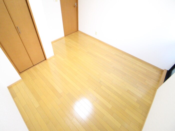 物件内観写真10　(居室)