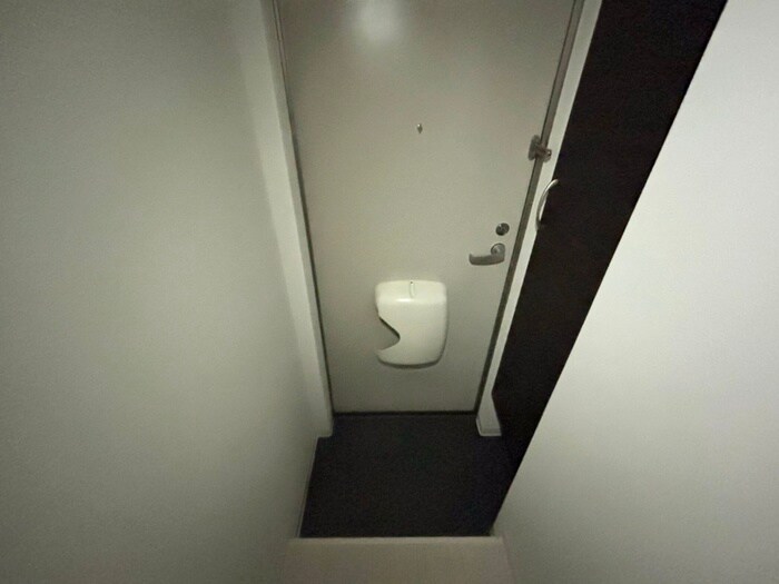 物件内観写真21　(玄関)