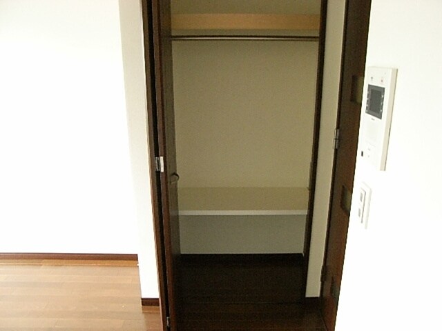 物件内観写真14　(収納)