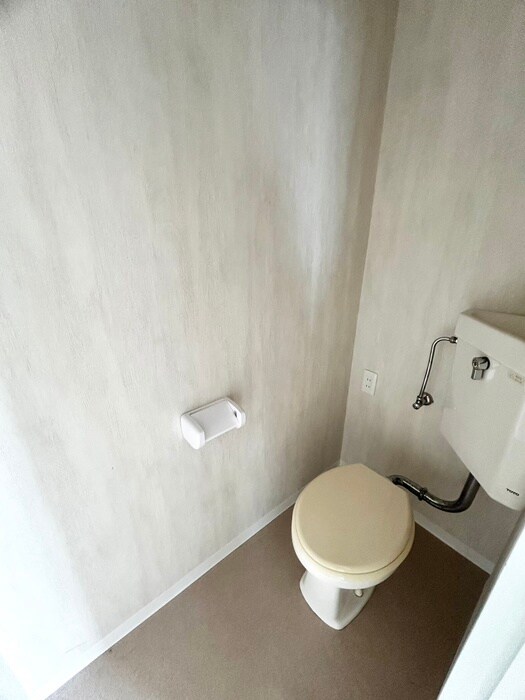 物件内観写真14　(トイレ)