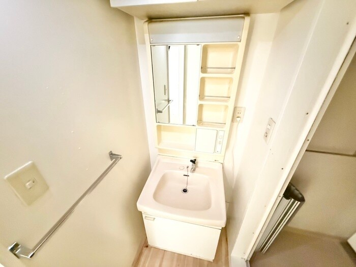 物件内観写真14　(洗面)