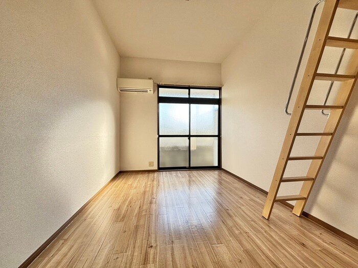 物件内観写真7　(居室)