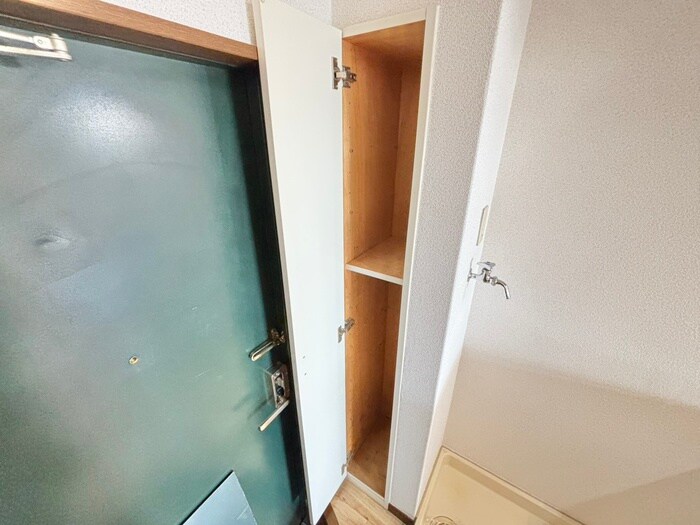 物件内観写真16　(靴箱)