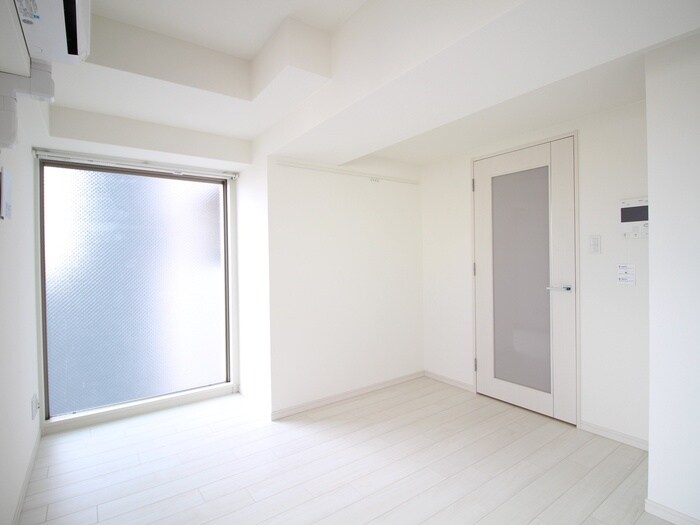 物件内観写真13　(居室)