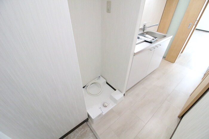 物件内観写真15　(洗濯機置場)