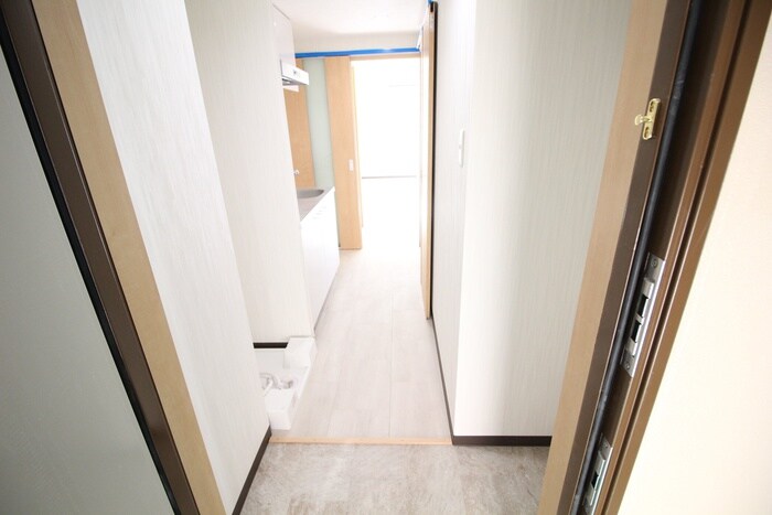 物件内観写真21　(玄関)