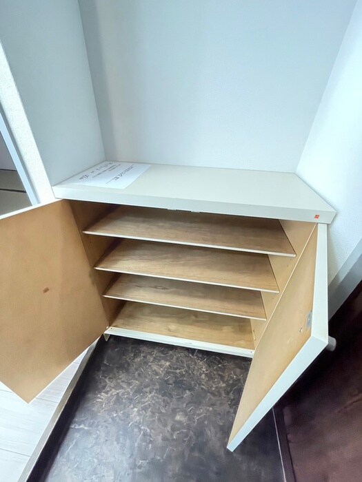 物件内観写真18　(靴箱)