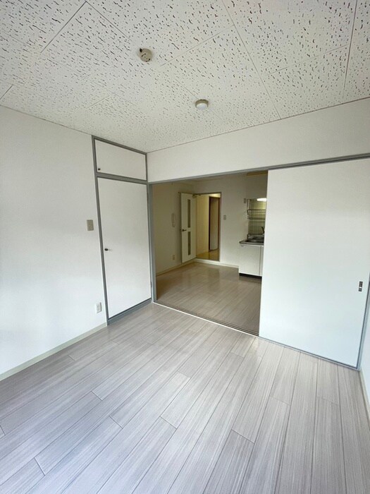 物件内観写真20　(居室)