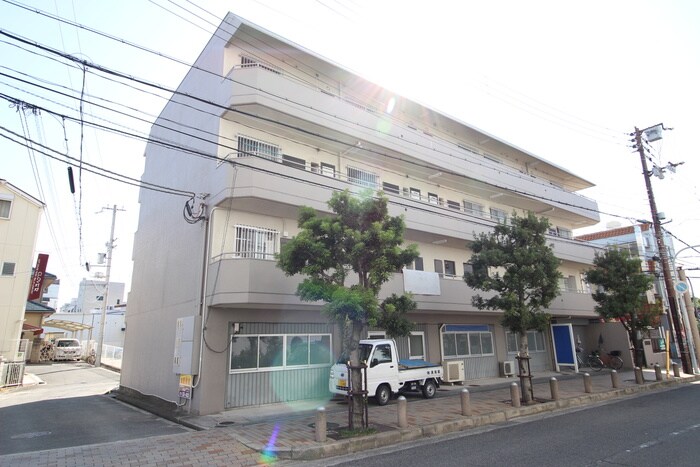 物件外観写真4　(外観写真)