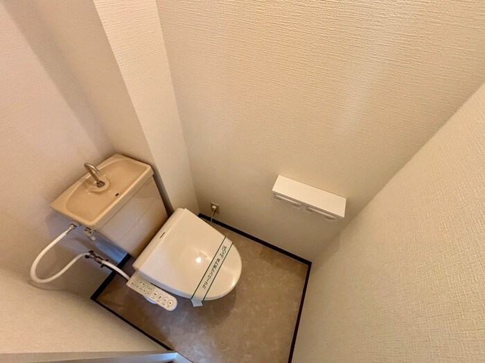 物件内観写真12　(トイレ)