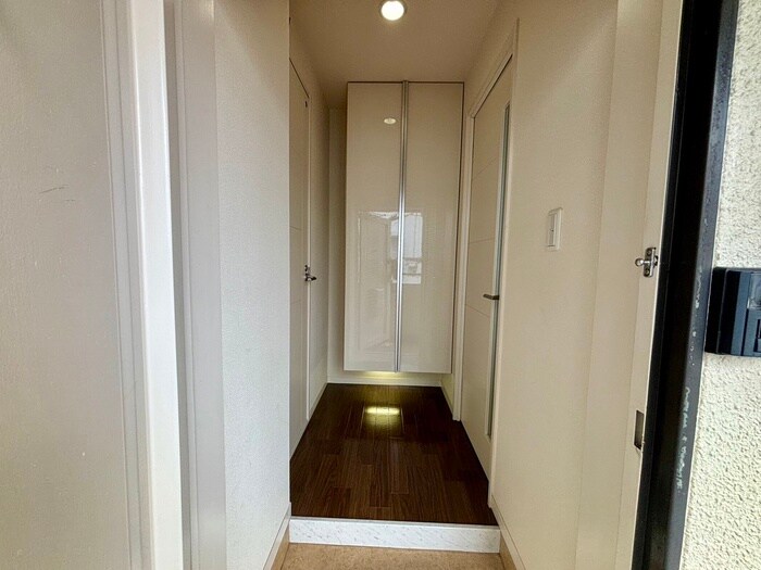 物件内観写真20　(廊下)