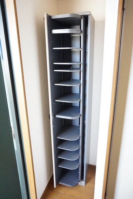 物件内観写真7　(靴箱)