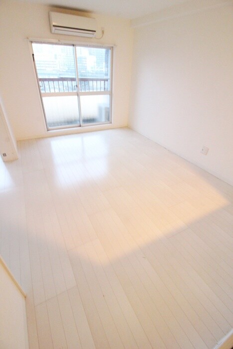 物件内観写真12　(居室)