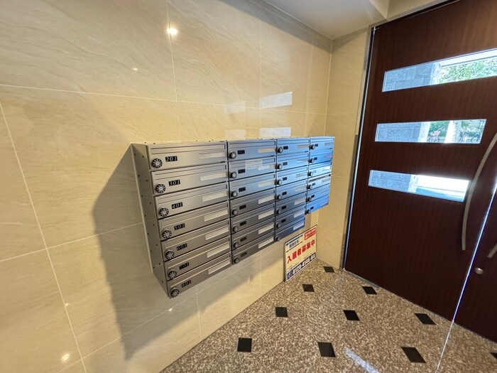 物件外観写真4　(建物設備)