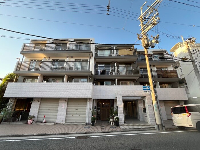 物件外観写真2　(外観写真)