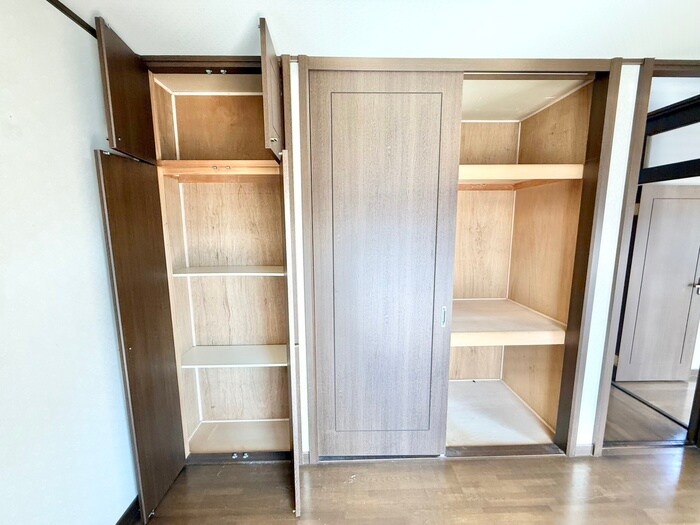 物件内観写真11　(収納)