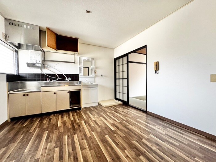 物件内観写真9　(居室)