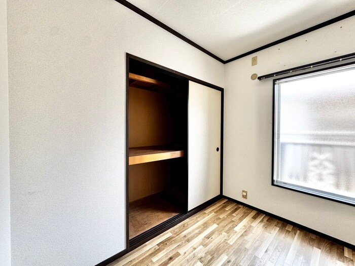 物件内観写真17　(収納)