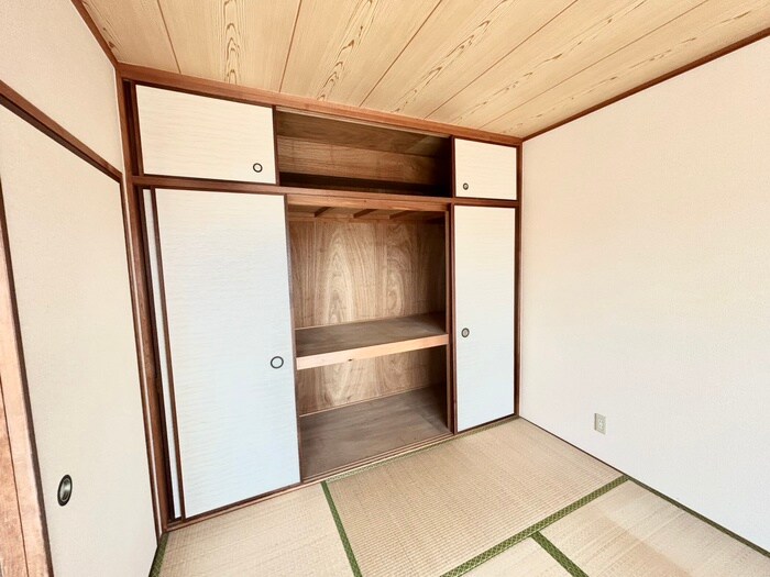 物件内観写真15　(収納)