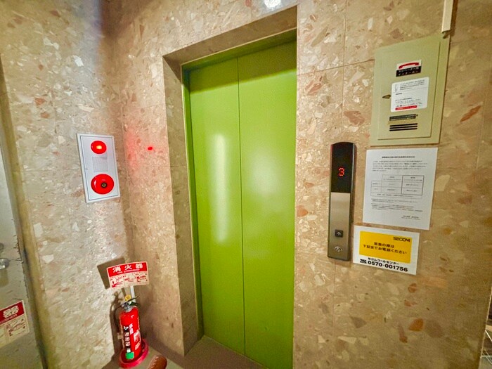 物件外観写真4　(建物設備)