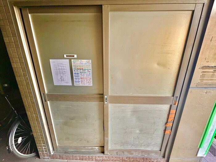 物件外観写真6　(建物設備)