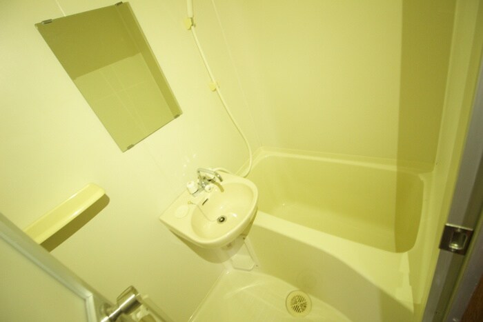 物件内観写真12　(バス／シャワールーム等)