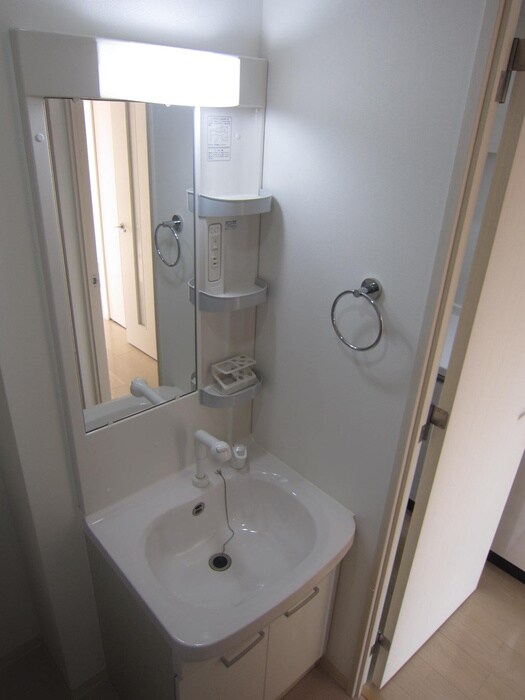 物件内観写真10　(洗面)