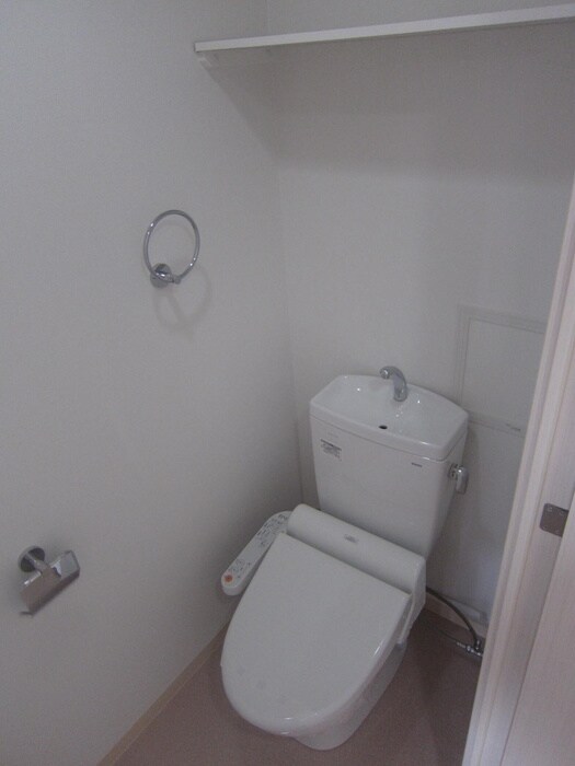 物件内観写真10　(トイレ)