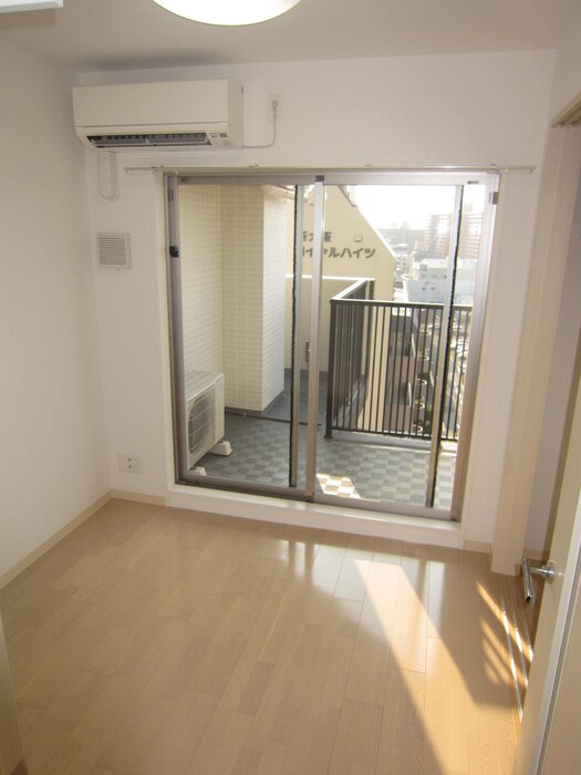 物件内観写真11　(居室)