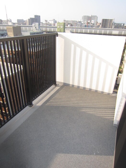 物件内観写真16　(ベランダ・バルコニー)