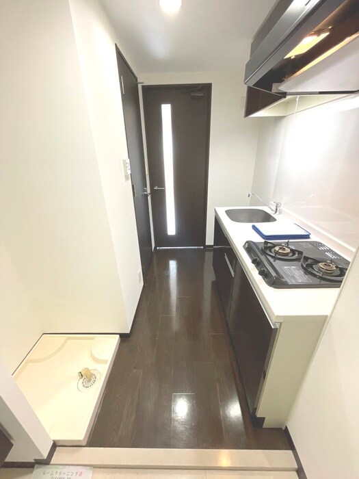 物件内観写真17　(廊下)