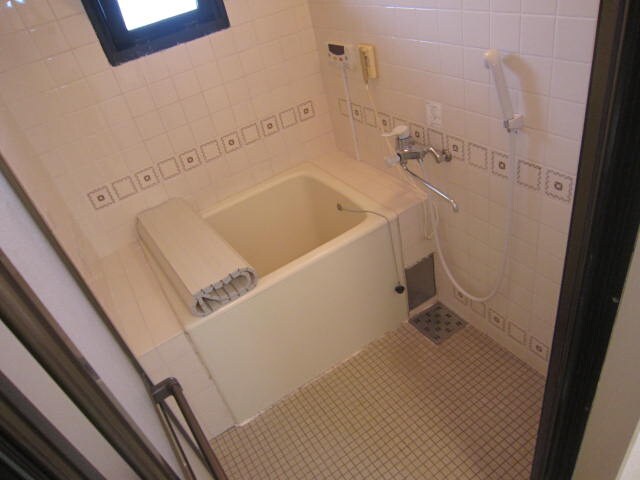 物件内観写真8　(バス／シャワールーム等)