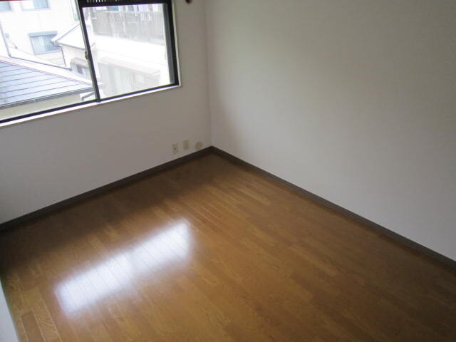 物件内観写真14　(居室)
