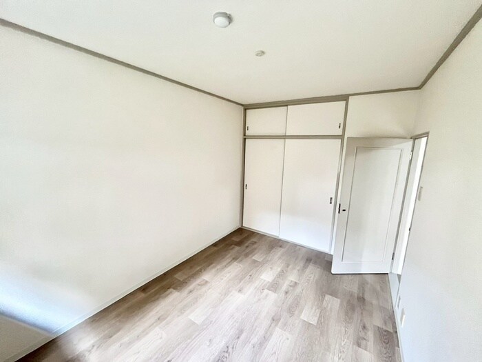 物件内観写真18　(居室)