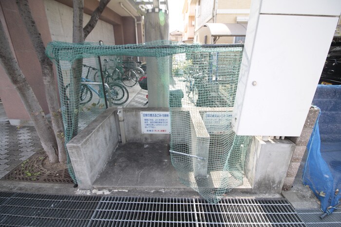 物件外観写真6　(外観写真)