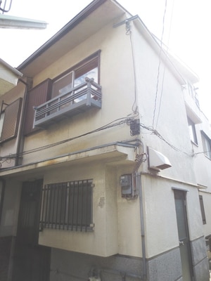 南市岡２丁目貸家外観写真