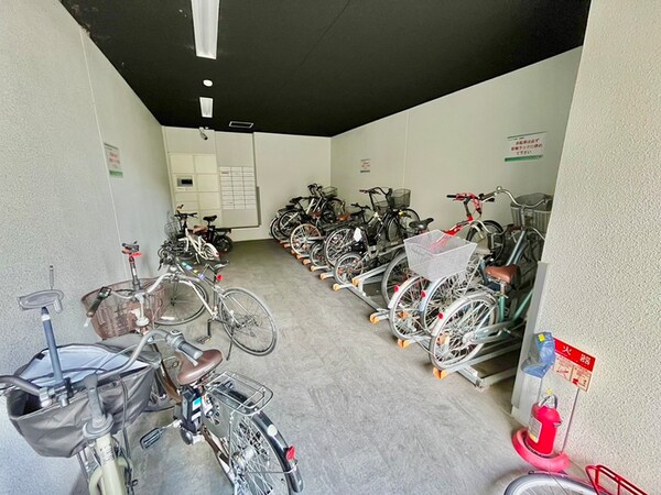 駐輪場