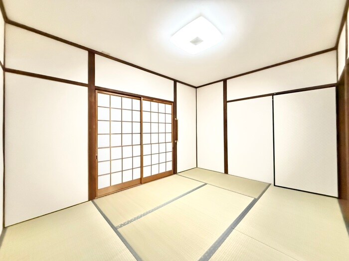 物件内観写真8　(居室)