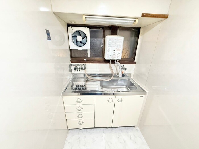 物件内観写真11　(キッチン)