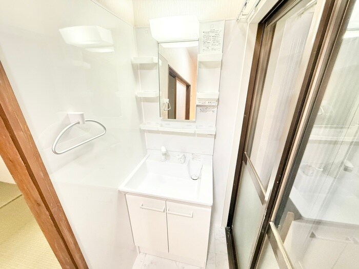 物件内観写真13　(洗面)