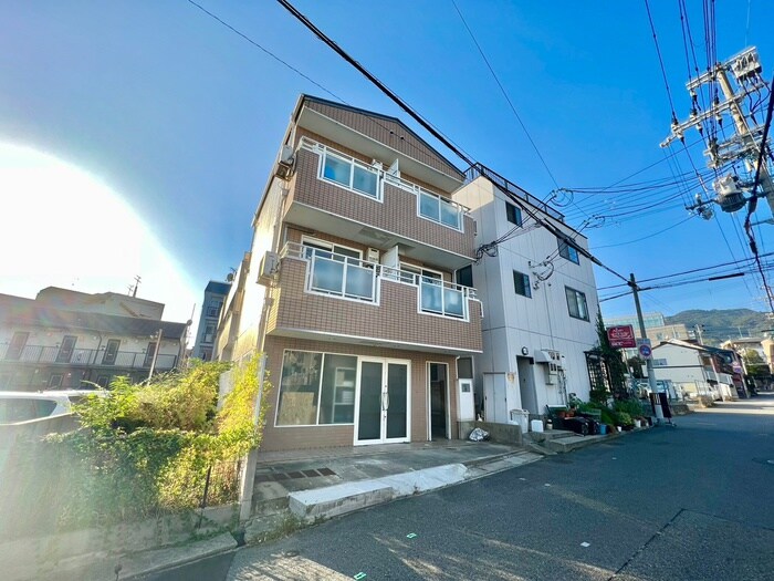 物件外観写真3　(外観写真)