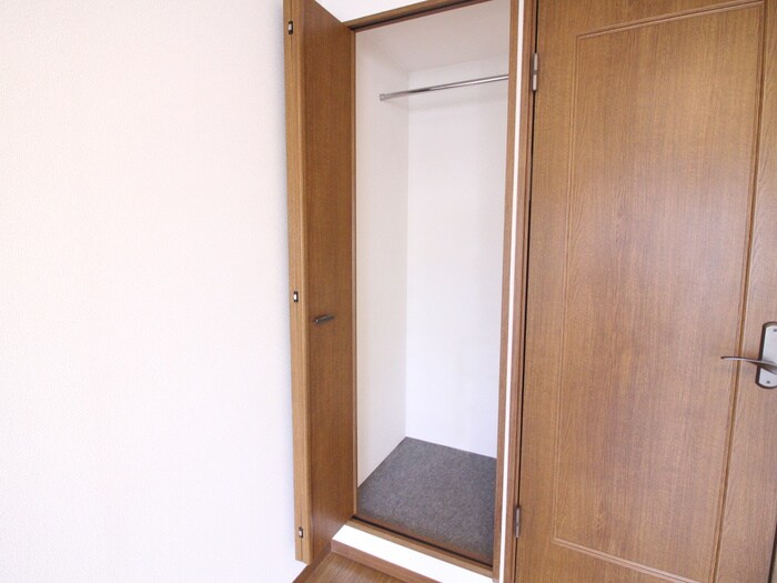 物件内観写真14　(収納)