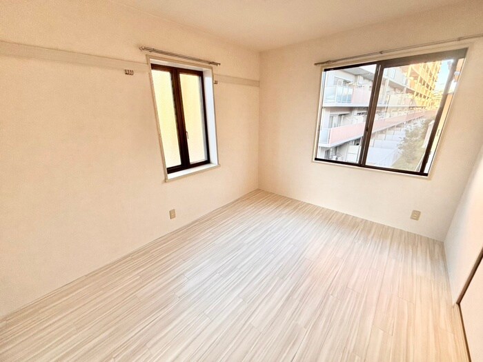 物件内観写真14　(居室)