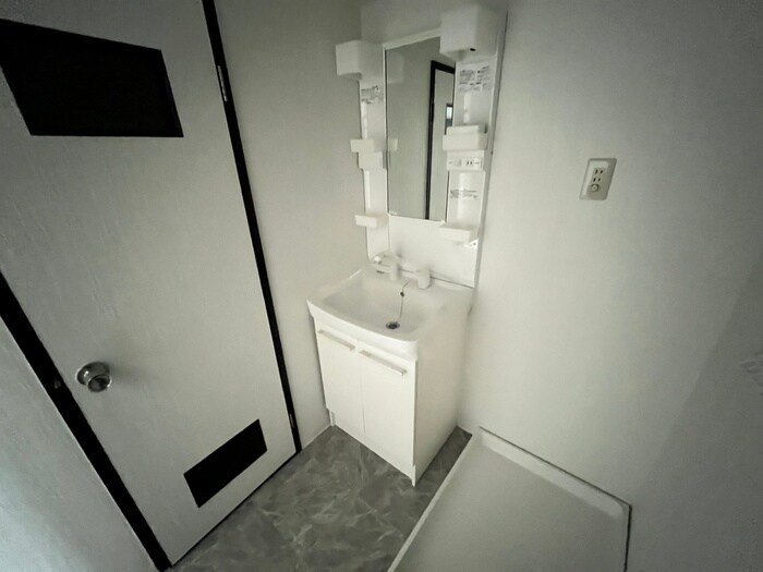 物件内観写真11　(洗面)