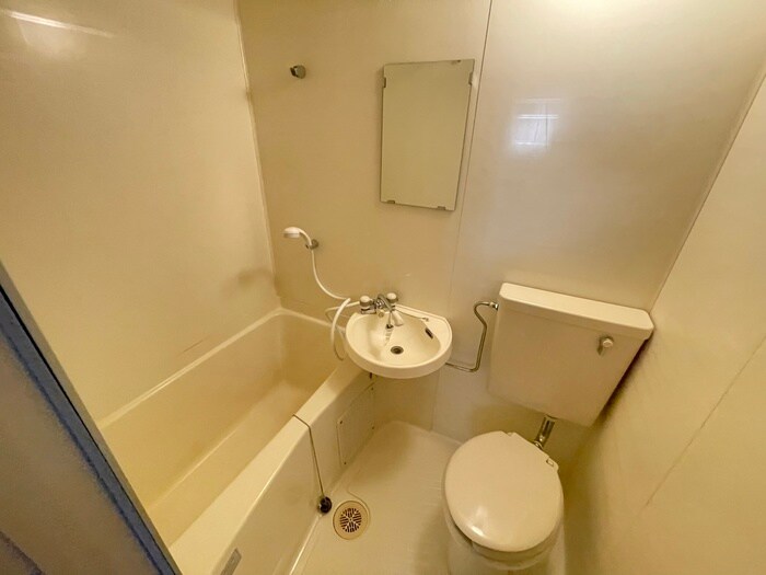 物件内観写真12　(バス／シャワールーム等)